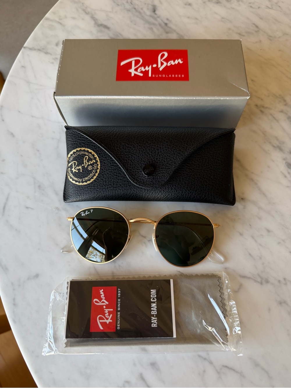 Ray-Ban Round Metal Sunglasses in matte Gold with POLARIZED Green Lenses